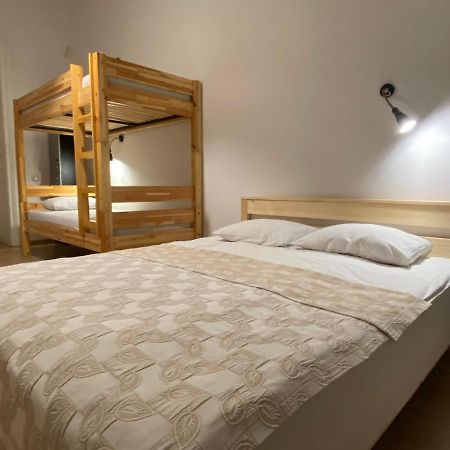 4Rooms Hostel Львов Экстерьер фото