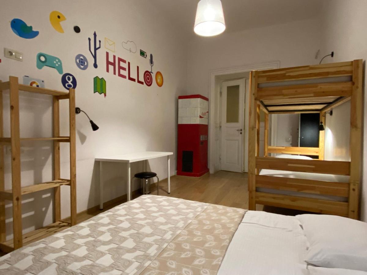 4Rooms Hostel Львов Экстерьер фото